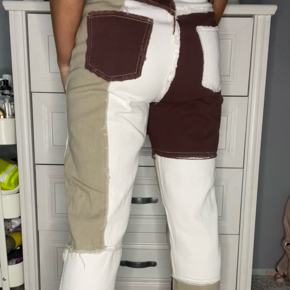 ❤️Patterned jeans❤️ - Picture 2 of 3